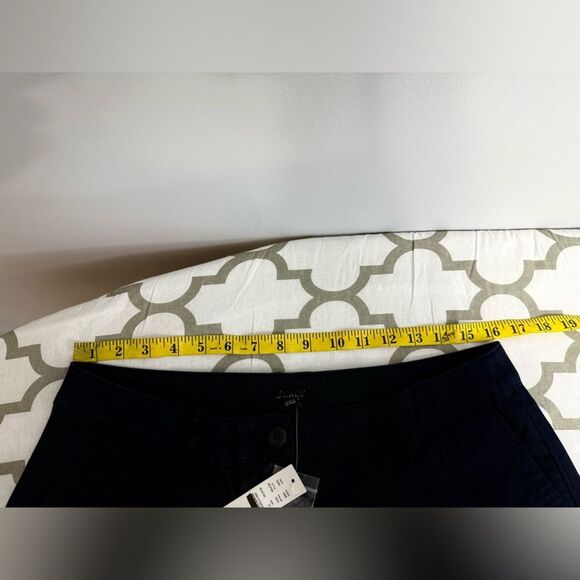 J.Crew Pleated capeside chino short NWT Size 12 - Picture 7 of 11